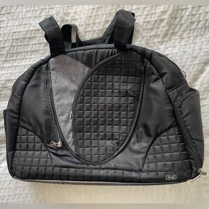 LUG- Cartwheel Fitness/Overnight Bag. Black